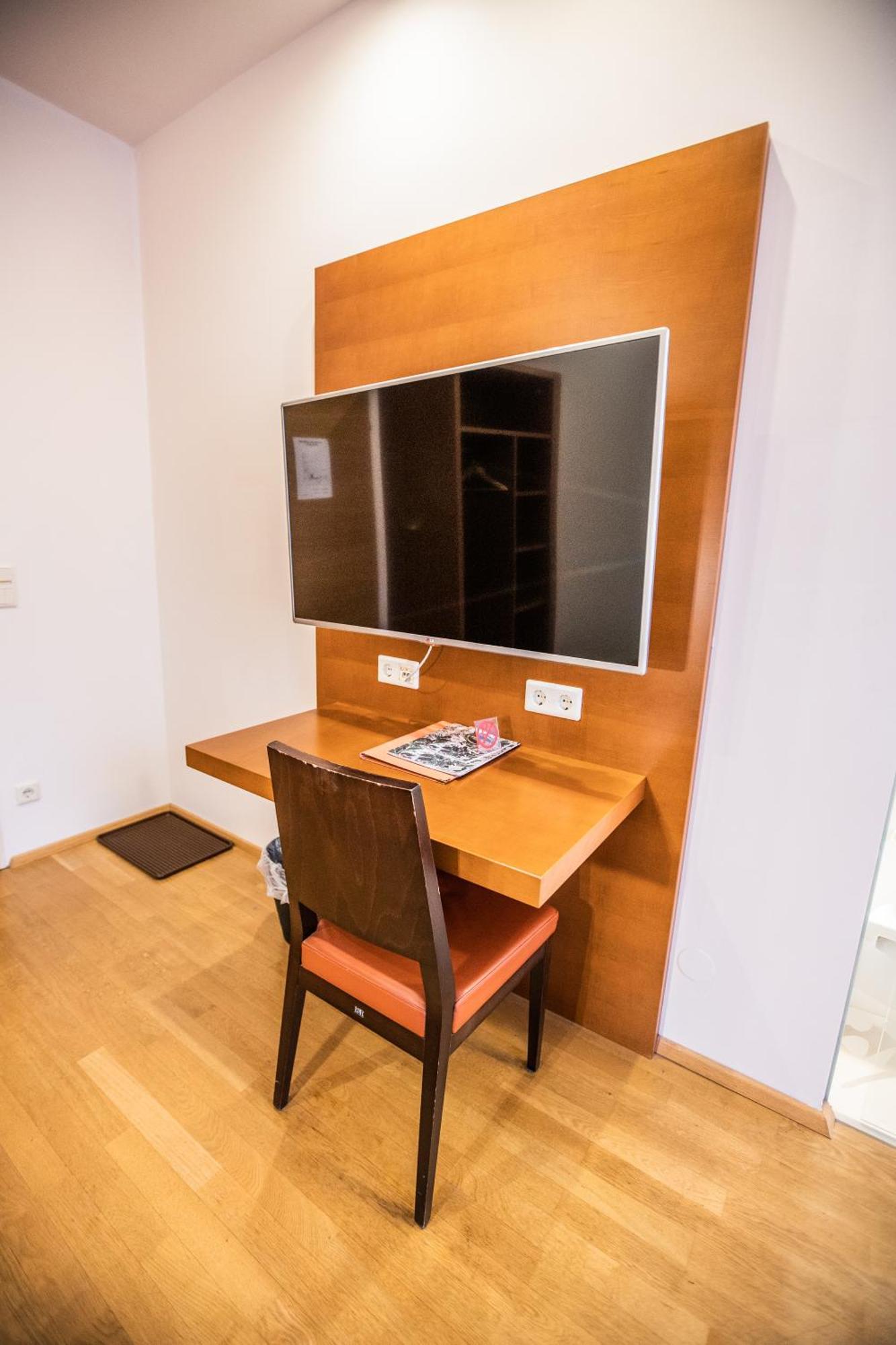 Hotel Stadt Wien Bad Schallerbach Dış mekan fotoğraf