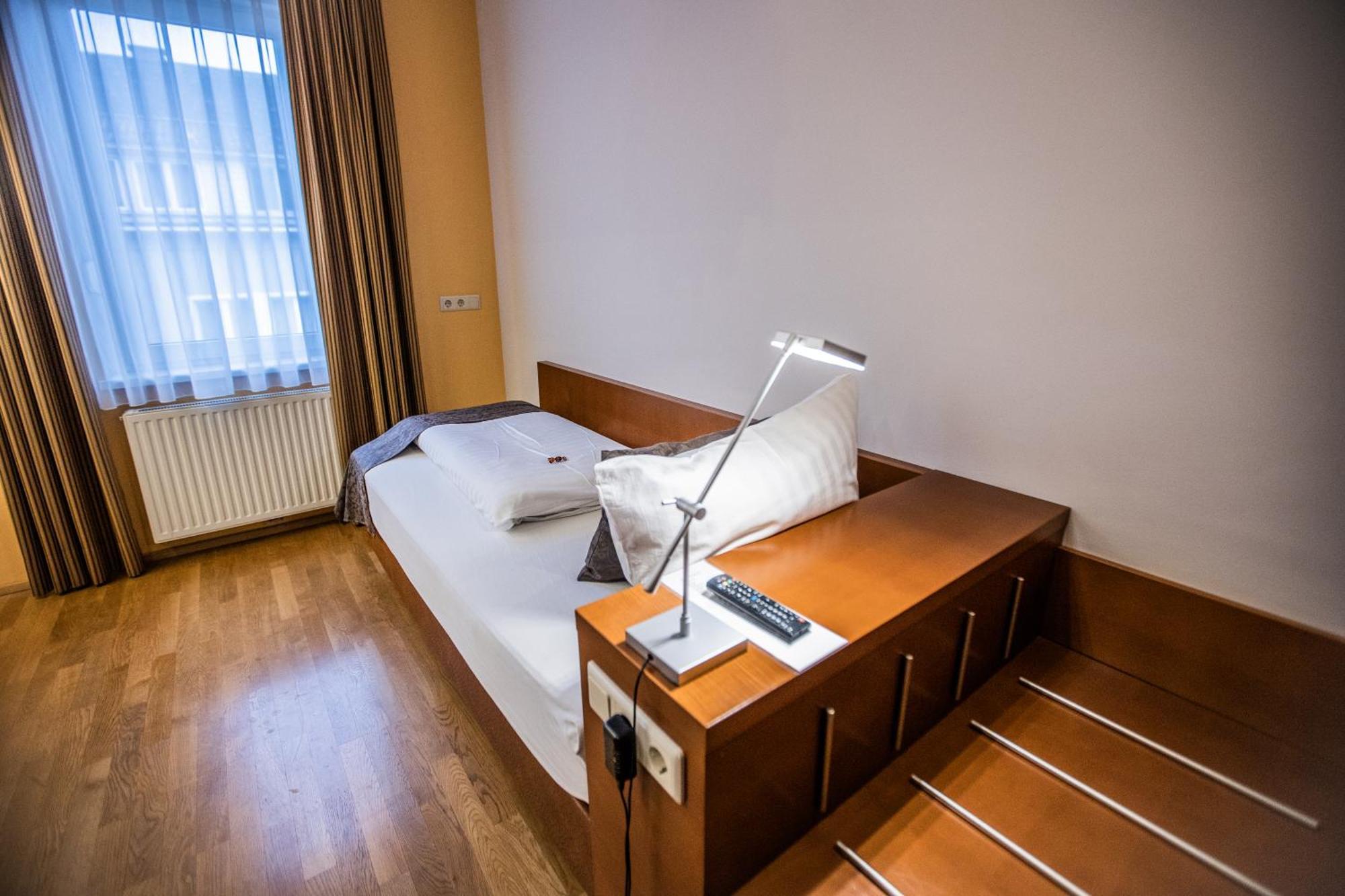 Hotel Stadt Wien Bad Schallerbach Dış mekan fotoğraf